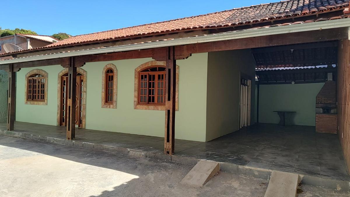 Casa Comercial, Piratininga (venda Nova), 3 Quartos, 5 Vagas, 1 Suíte
