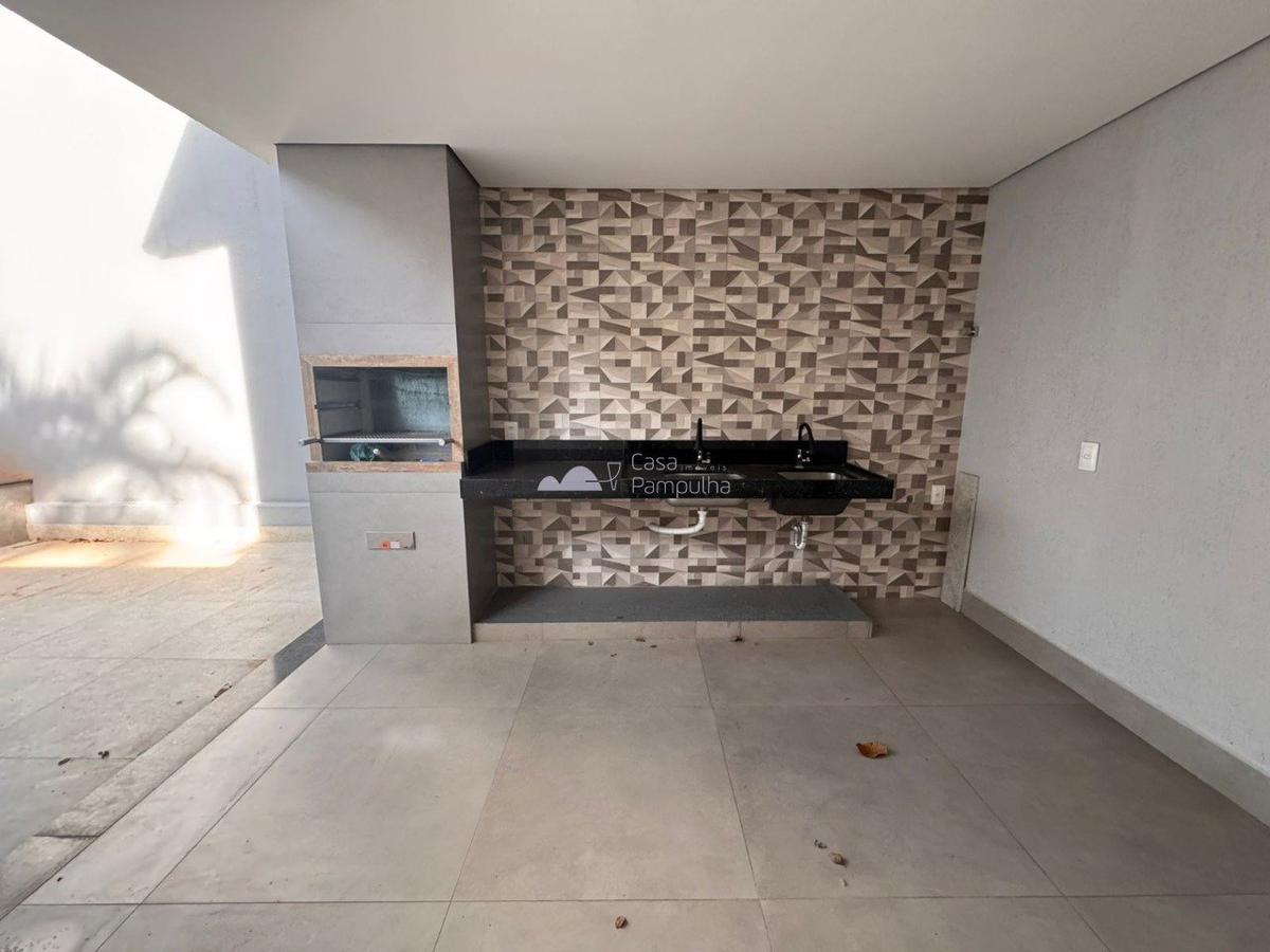 Casa, Trevo, 3 Quartos, 3 Vagas, 2 Suítes