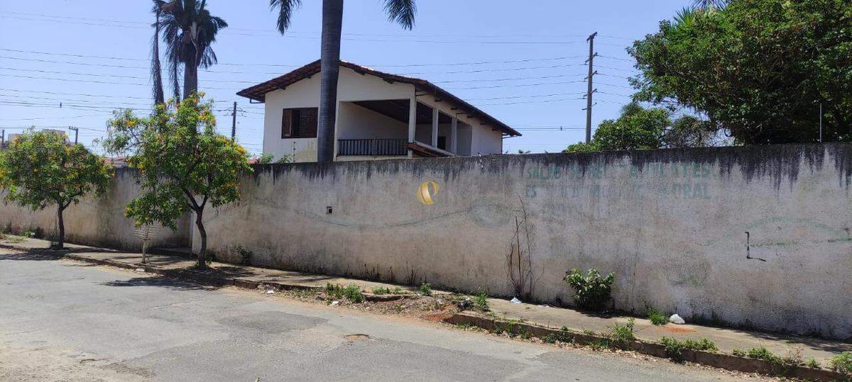 Casa, Bom Jardim, 4 Quartos, 7 Vagas, 3 Suítes