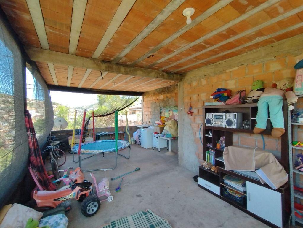 Casa, Vila Francisco de Moura, 3 Quartos, 0 Vaga