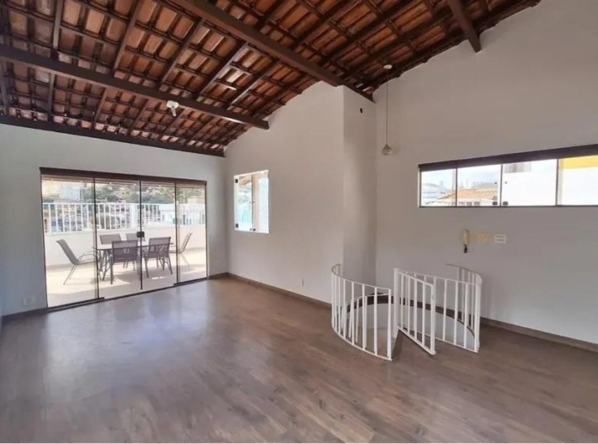 Cobertura, Estoril, 3 Quartos, 1 Vaga, 1 Suíte