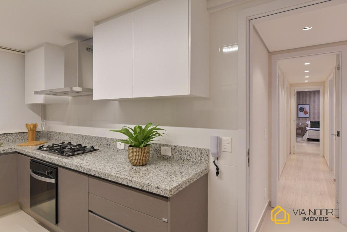 Apartamento, Centro, 4 Quartos, 3 Vagas, 3 Suítes
