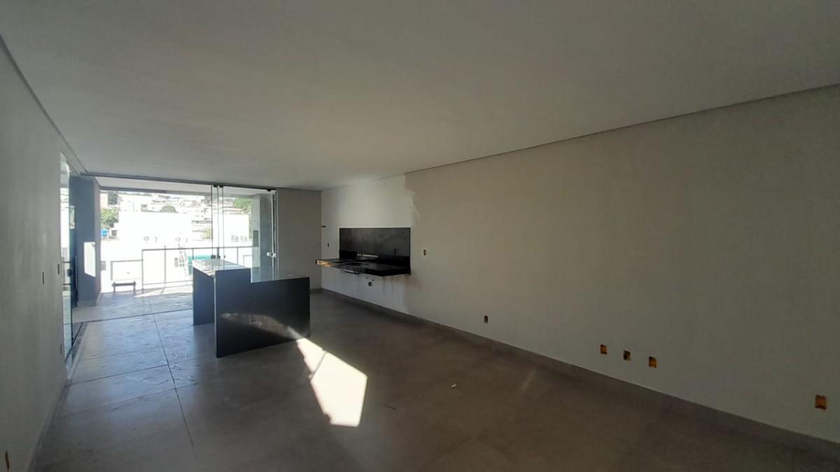 Casa, Parque Maracanã, 3 Quartos, 2 Vagas, 1 Suíte