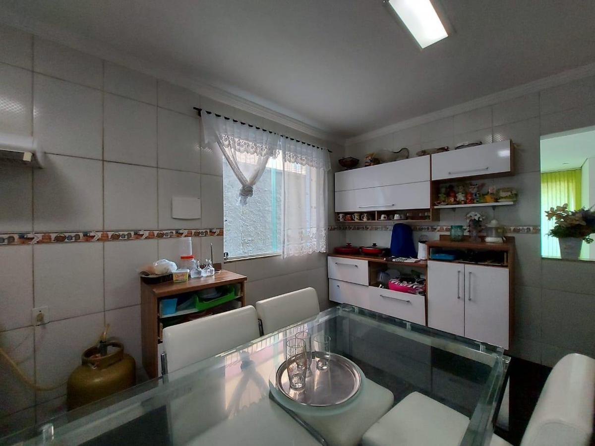 Casa, Nova Suíssa, 6 Quartos, 6 Vagas, 2 Suítes