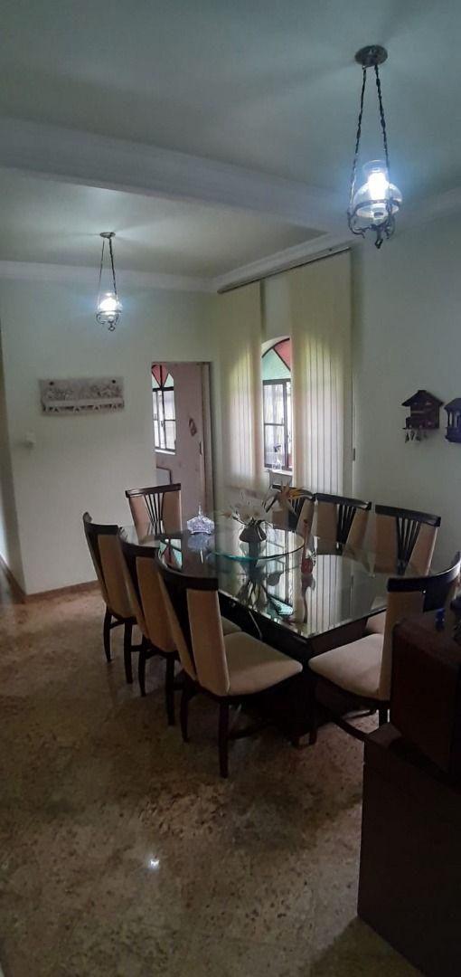 Casa, Padre Eustáquio, 8 Quartos, 3 Vagas, 1 Suíte