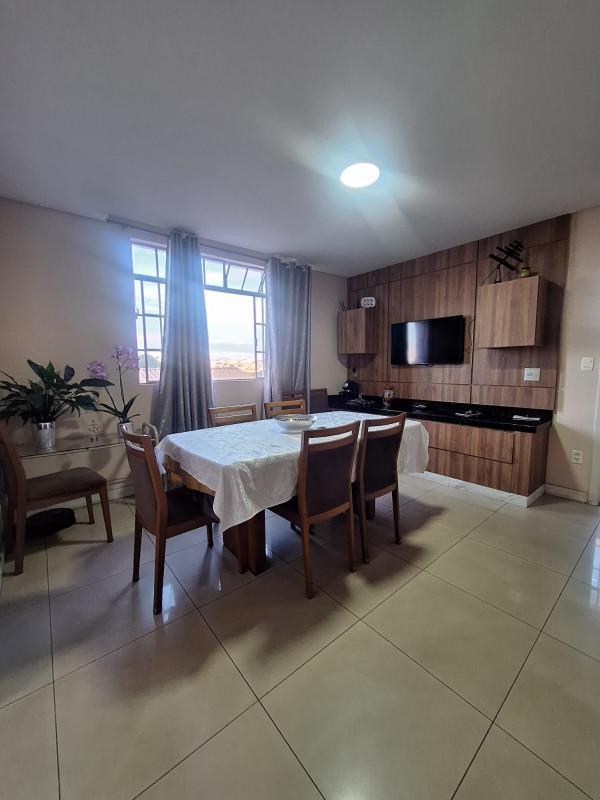 Casa, Novo Eldorado, 5 Quartos, 3 Vagas, 1 Suíte