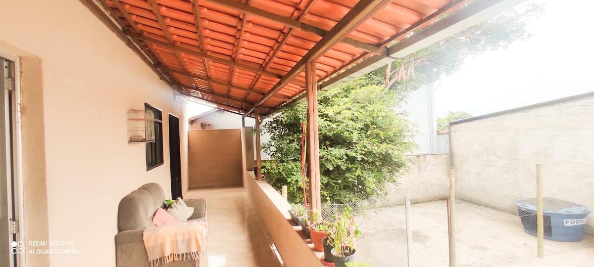 Casa, Santa Terezinha, 6 Quartos, 3 Vagas, 1 Suíte