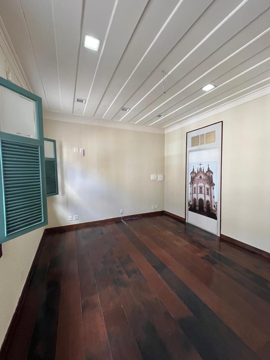 Andar, Centro, 0 Quarto, 0 Vaga