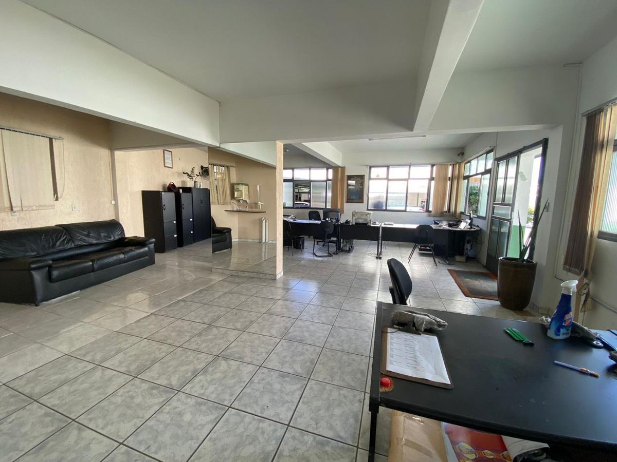 Lote, Colégio Batista, 0 Quarto, 0 Vaga, 2 Suítes