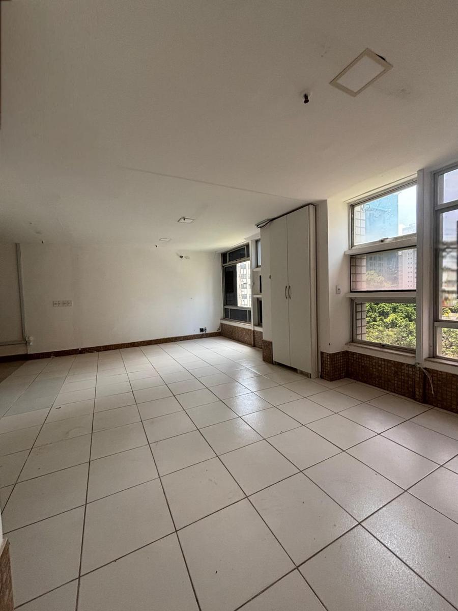 Sala, Funcionários, 0 Quarto, 2 Vagas