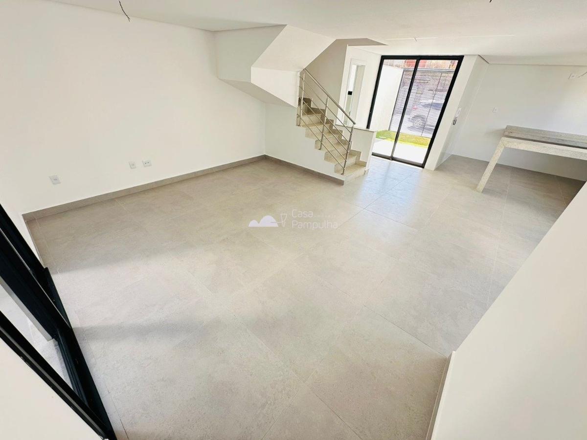 Casa, Planalto, 3 Quartos, 4 Vagas, 3 Suítes