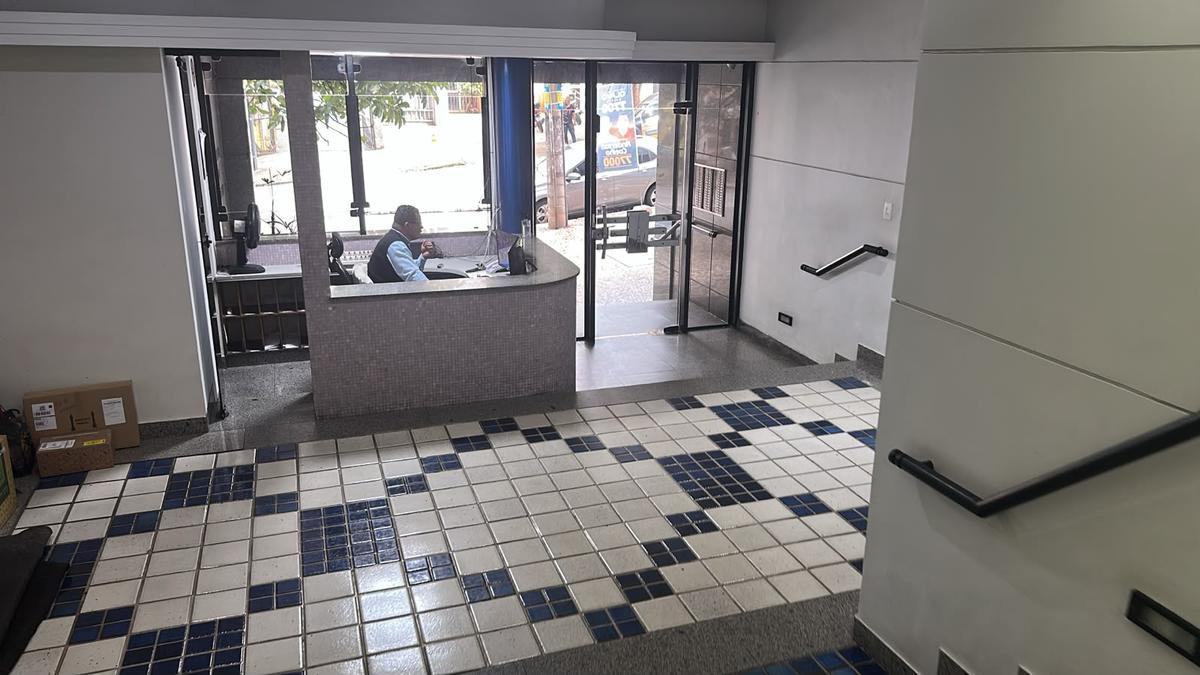 Apartamento, Funcionários, 2 Quartos, 1 Vaga