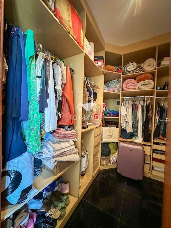 Casa, Tirol, 4 Quartos, 0 Vaga, 1 Suíte