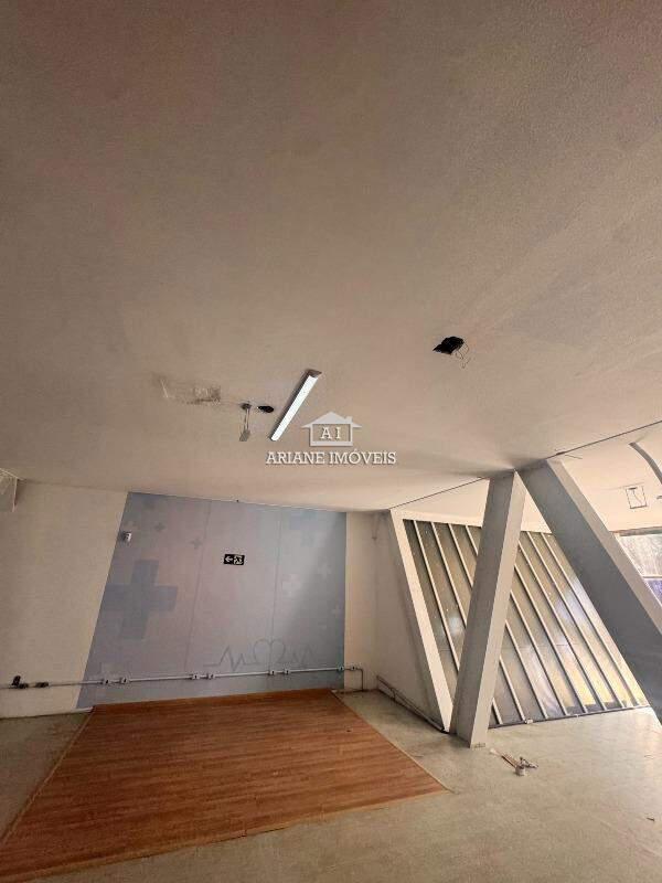 Andar, Funcionários, 0 Quarto, 2 Vagas