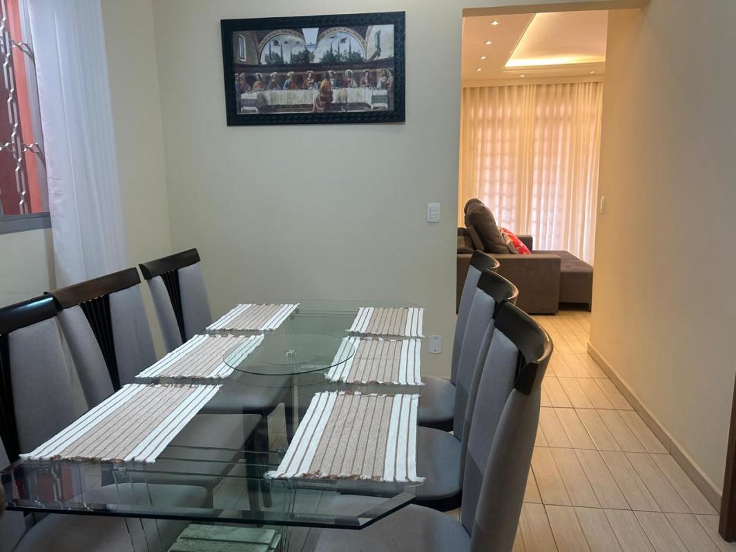 Casa, Diamante, 4 Quartos, 2 Vagas, 1 Suíte