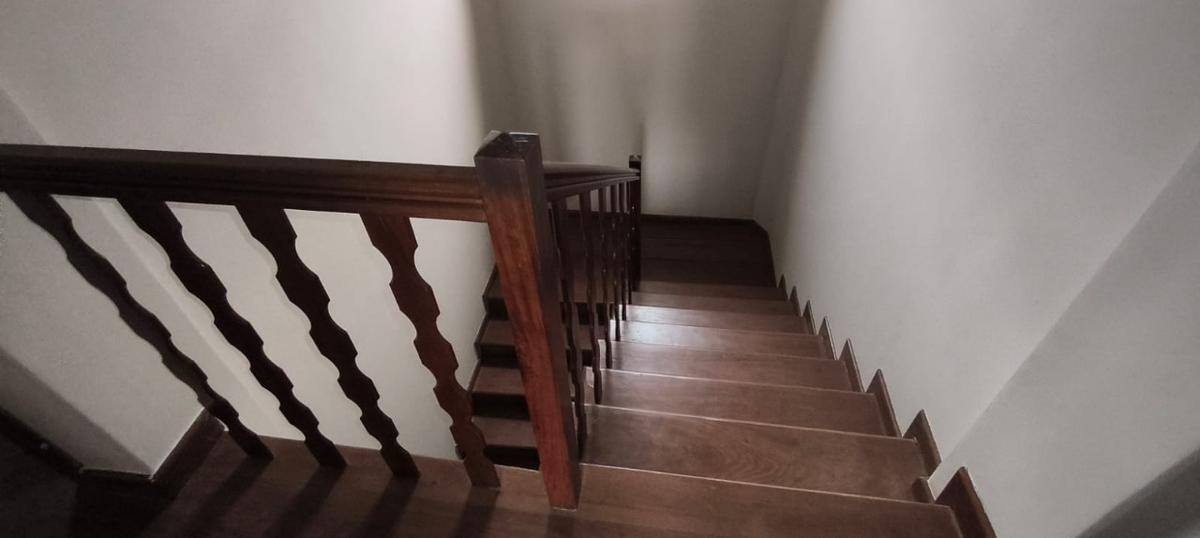 Casa, Itapoã, 5 Quartos, 4 Vagas, 1 Suíte
