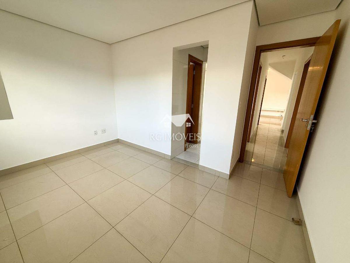 Cobertura, Barreiro, 3 Quartos, 2 Vagas, 2 Suítes