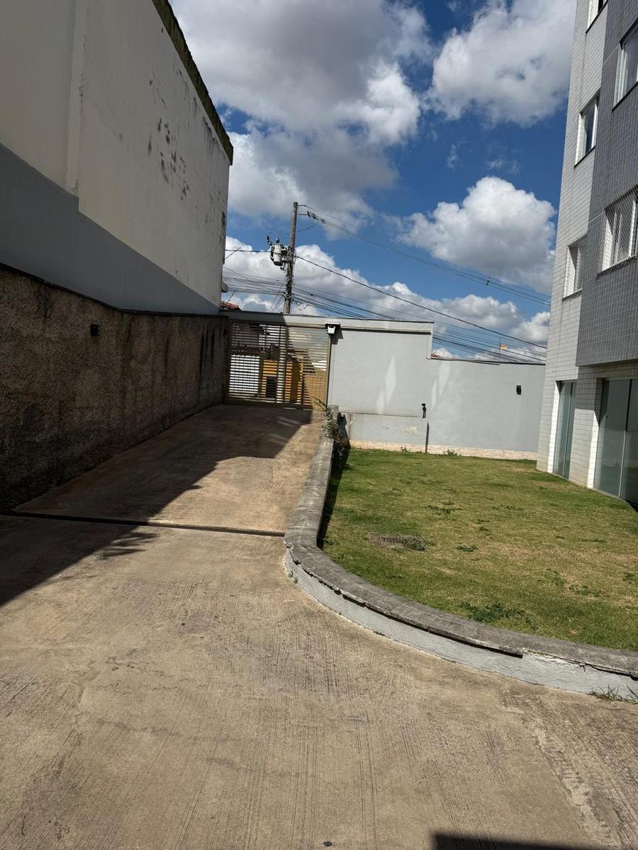 Apartamento, Bom Retiro, 2 Quartos, 1 Vaga, 1 Suíte