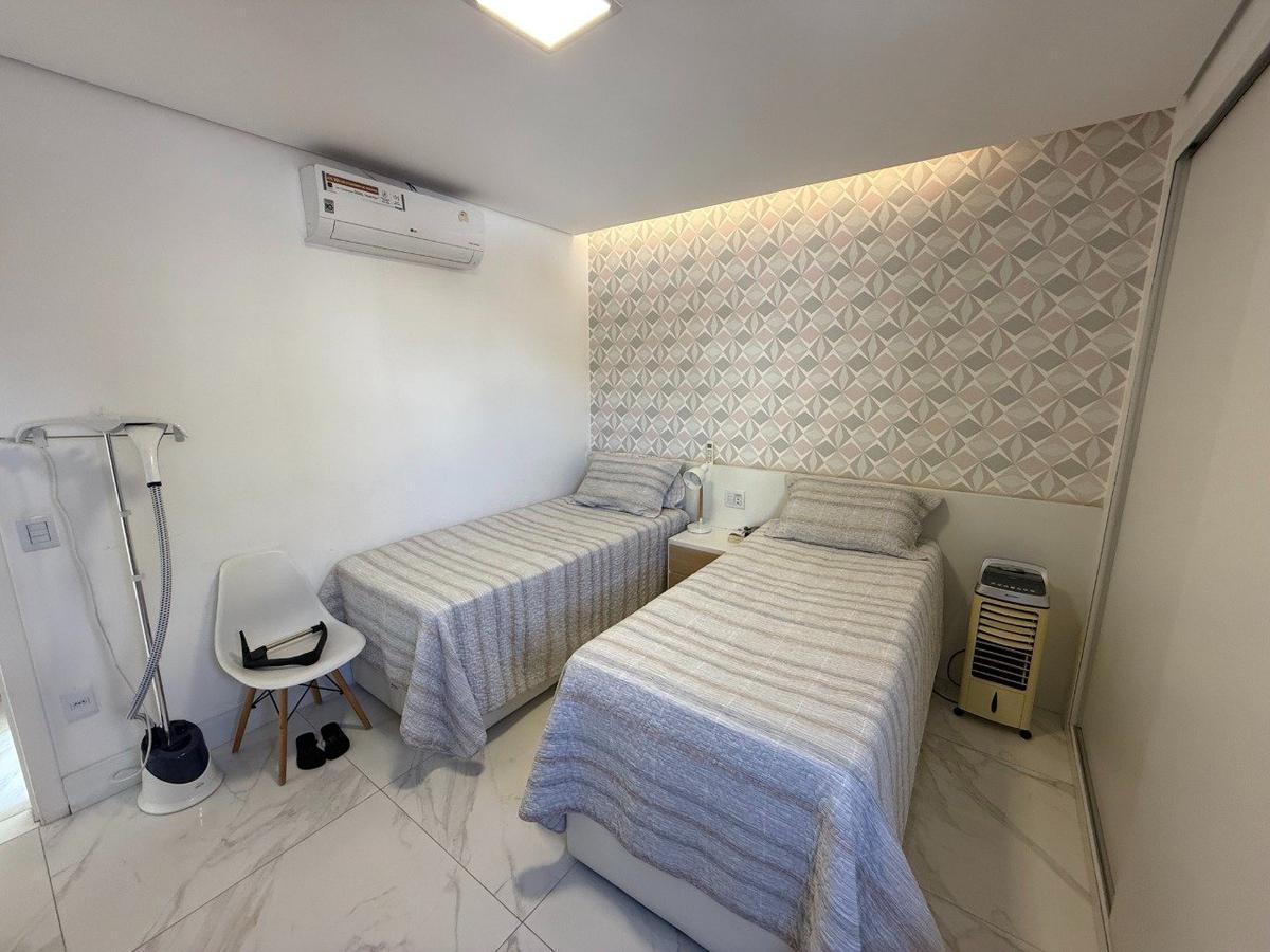 Apartamento, São José, 4 Quartos, 2 Vagas, 1 Suíte