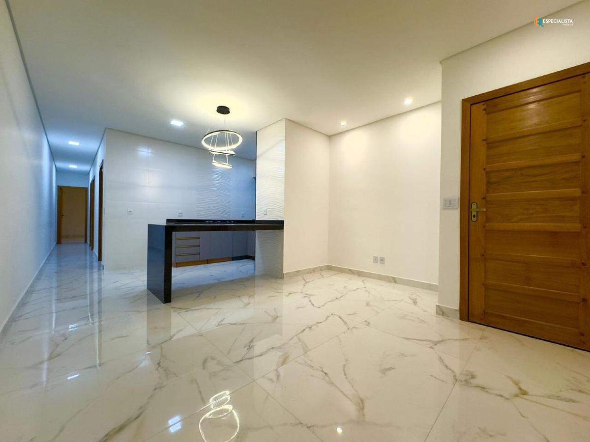 Casa, Novo Centro, 3 Quartos, 2 Vagas, 1 Suíte