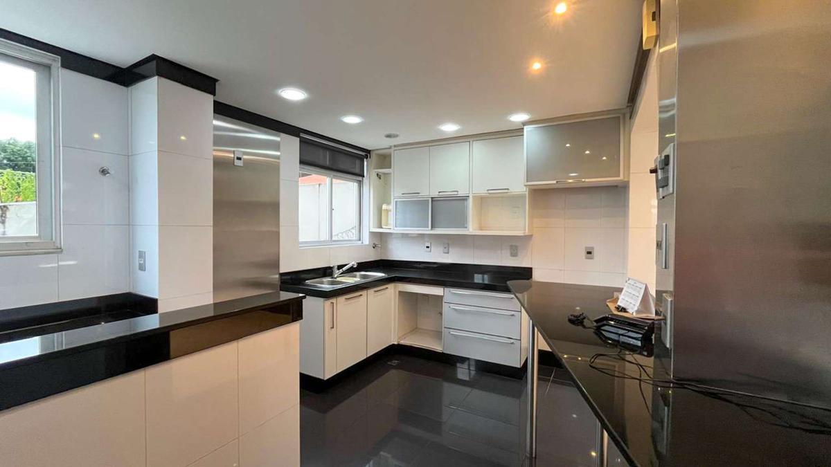 Apartamento, Coração de Jesus, 4 Quartos, 3 Vagas, 1 Suíte