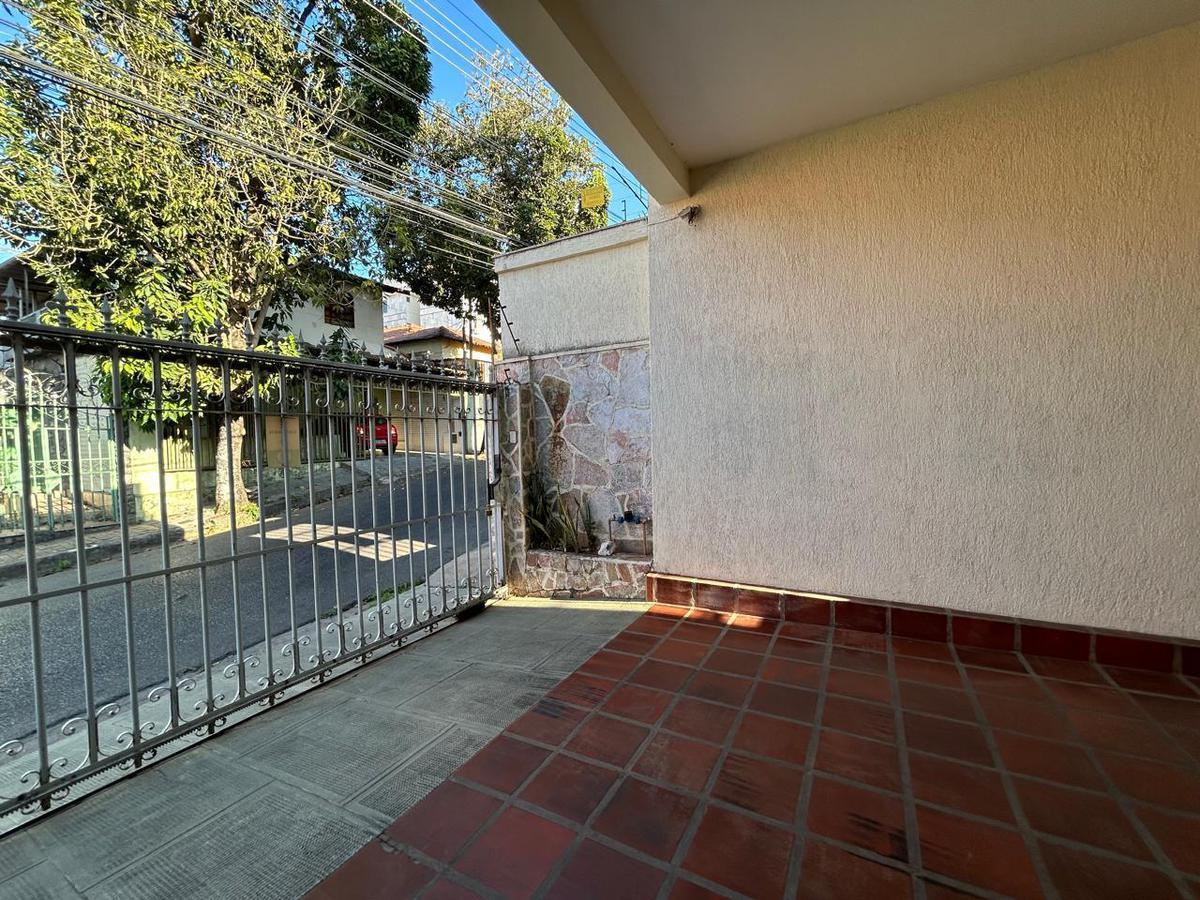 Casa, Carlos Prates, 3 Quartos, 2 Vagas