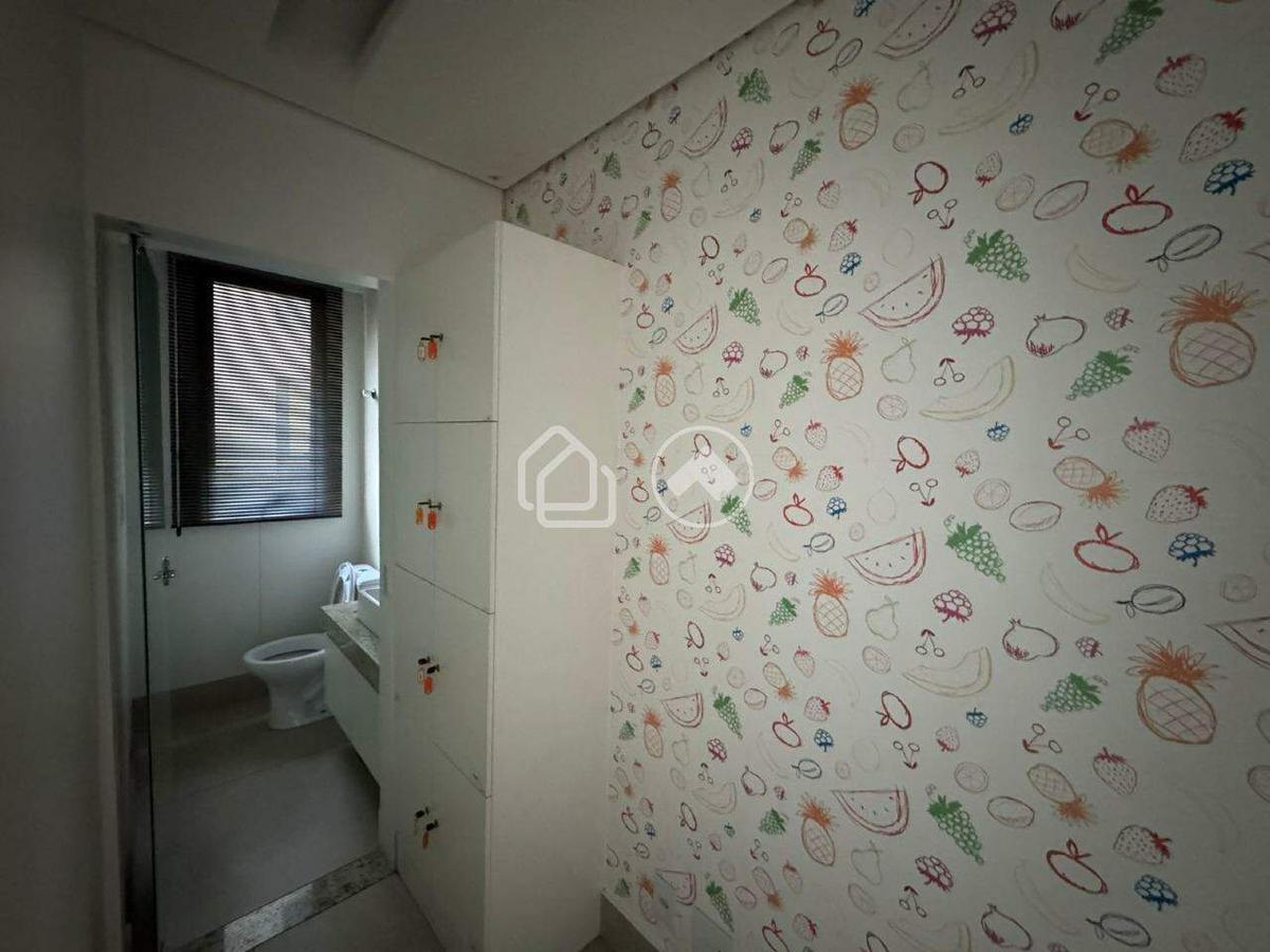 Sala, Estoril, 1 Vaga