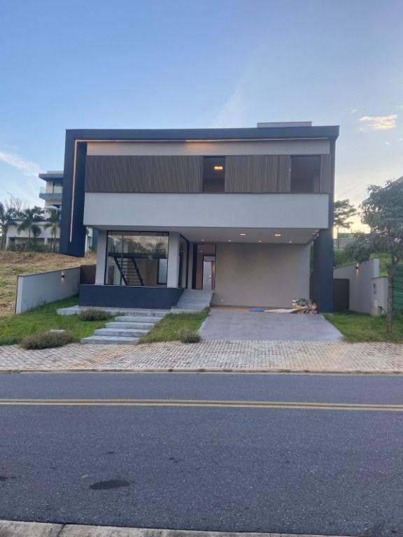Casa, Condomínio Alphaville, 4 Quartos, 4 Vagas, 4 Suítes