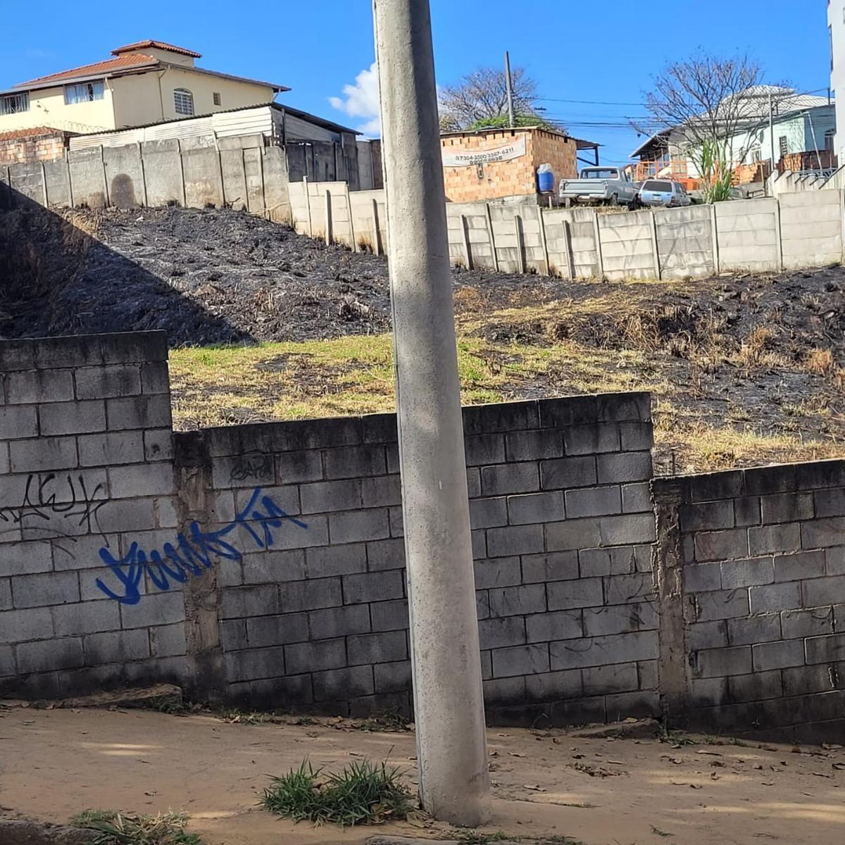 Lote, Jatobá (barreiro), 0 Quarto, 0 Vaga