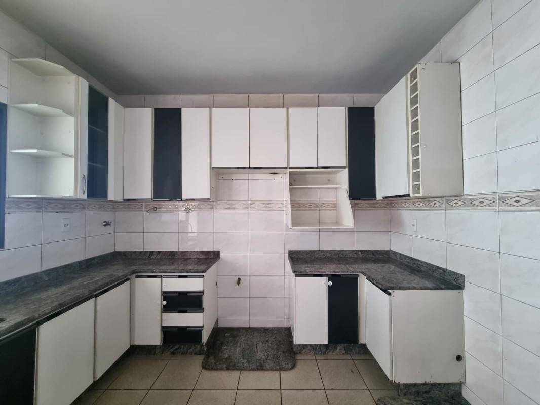 Cobertura, Jardim Riacho das Pedras, 4 Quartos, 2 Vagas, 1 Suíte