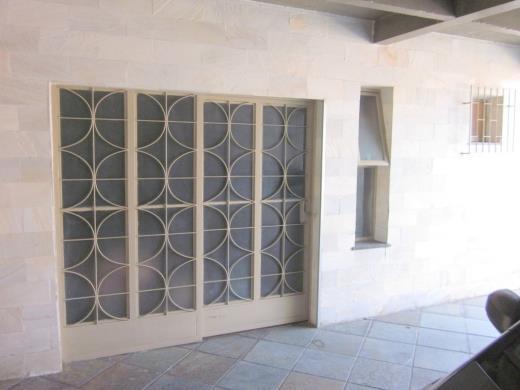 Casa, Itapoã, 3 Quartos, 4 Vagas, 1 Suíte
