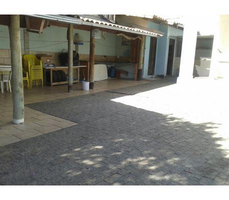 Casa, Castelo, 3 Quartos, 2 Vagas, 1 Suíte