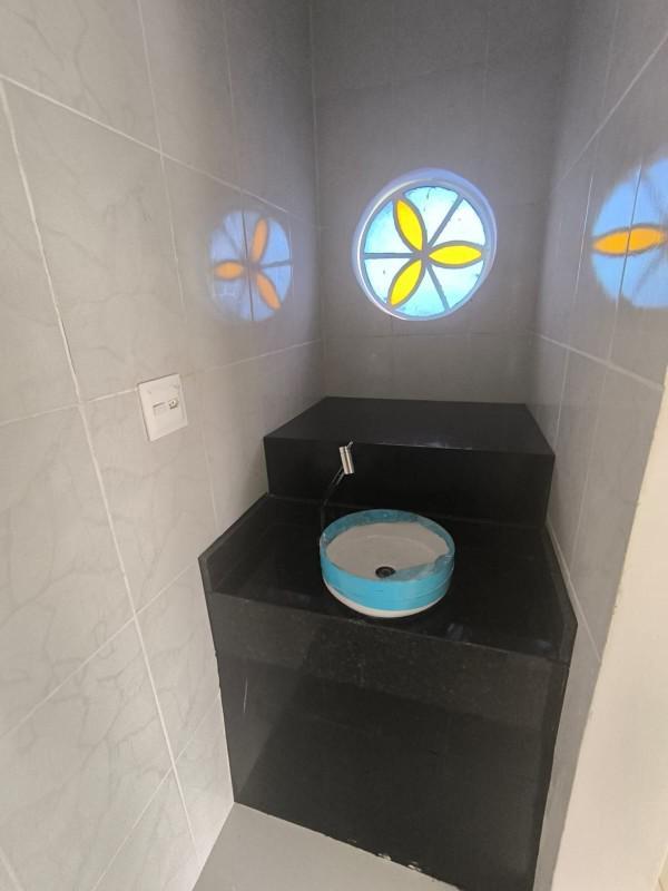 Casa Comercial, Santa Cruz, 2 Quartos, 0 Vaga, 1 Suíte