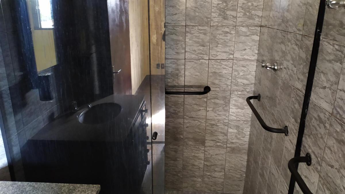 Casa, Jardim Sion, 3 Quartos, 30 Vagas, 1 Suíte
