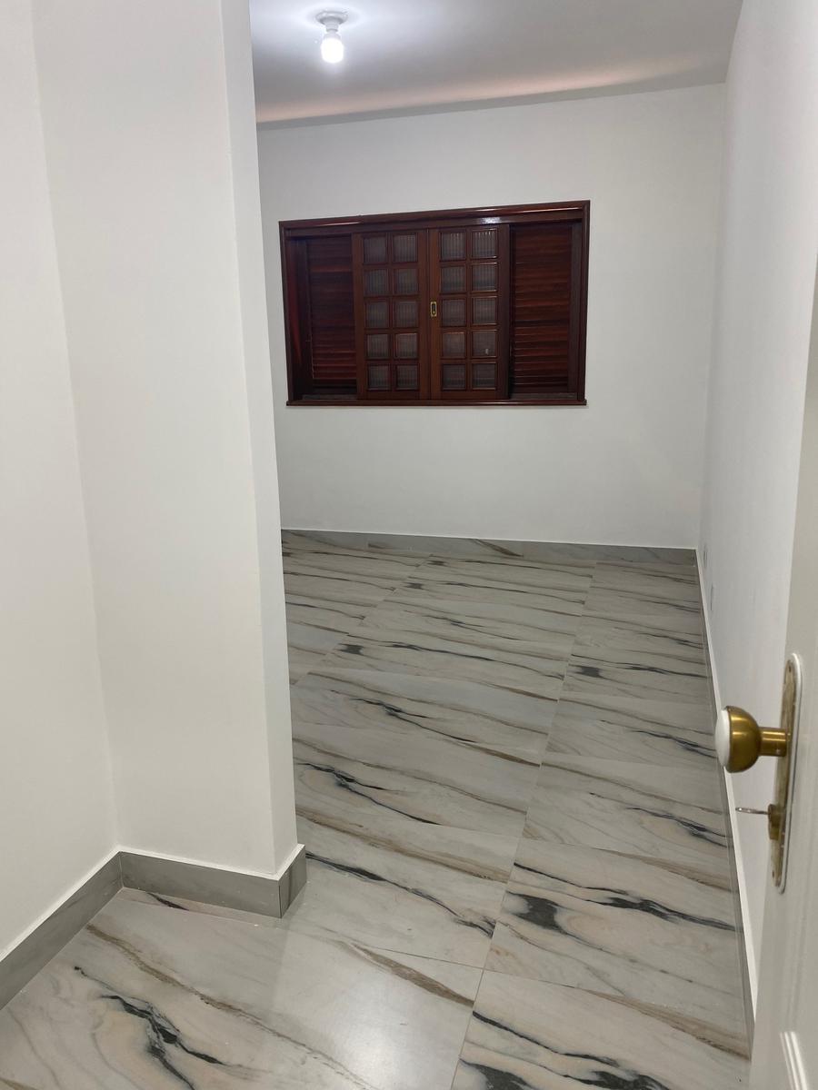 Casa, Castelo, 4 Quartos, 4 Vagas, 3 Suítes