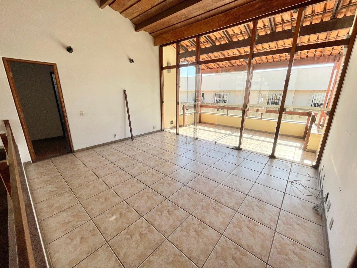 Casa, Santa Amélia, 5 Quartos, 6 Vagas, 2 Suítes