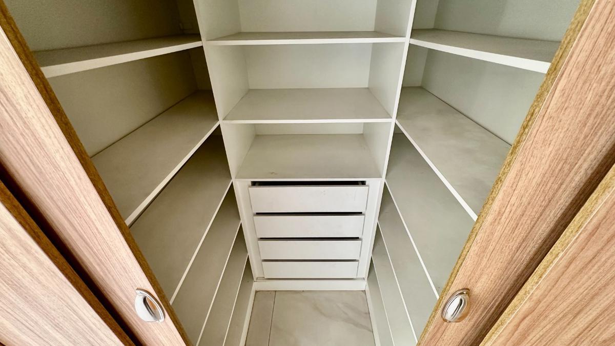 Casa, Itapoã, 3 Quartos, 4 Vagas, 1 Suíte