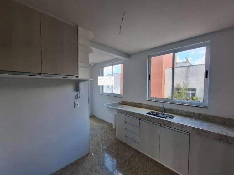 Cobertura, União, 4 Quartos, 2 Vagas, 2 Suítes
