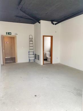 Andar, Santa Lúcia, 0 Quarto, 4 Vagas
