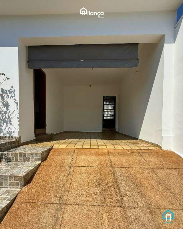 Casa, Centro, 3 Quartos, 1 Vaga, 1 Suíte