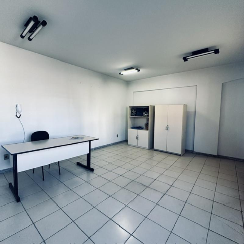 Sala, Estoril, 1 Quarto, 1 Vaga