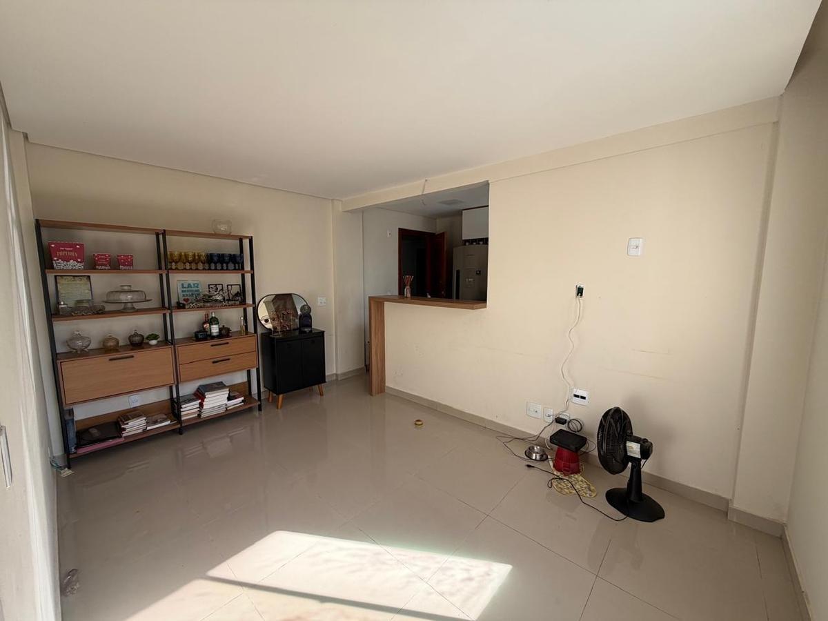 Apartamento, Chácaras Califórnia, 2 Quartos, 1 Vaga