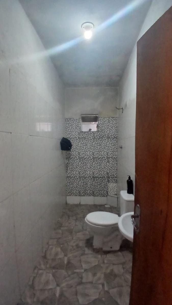 Casa, Parque Turistas, 2 Quartos, 3 Vagas