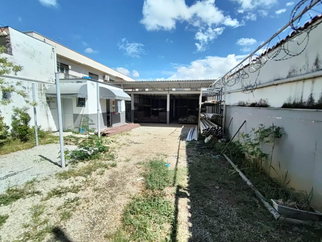 Galpão, Alto dos Pinheiros, 0 Quarto, 0 Vaga