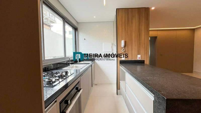 Apartamento, Funcionários, 2 Quartos, 2 Vagas, 1 Suíte