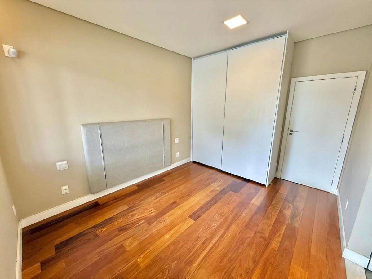 Casa, São Luiz (pampulha), 3 Quartos, 10 Vagas, 3 Suítes