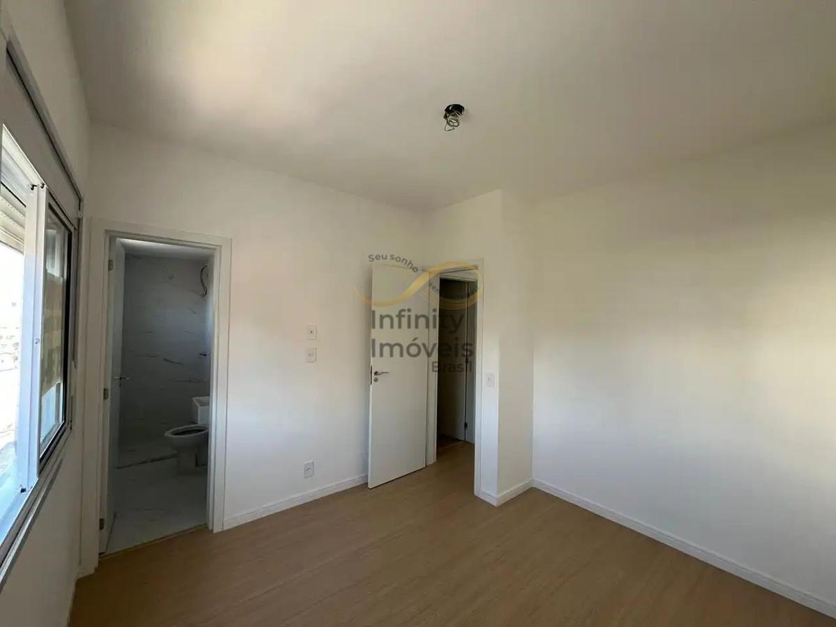 Apartamento, Sagrada Família, 3 Quartos