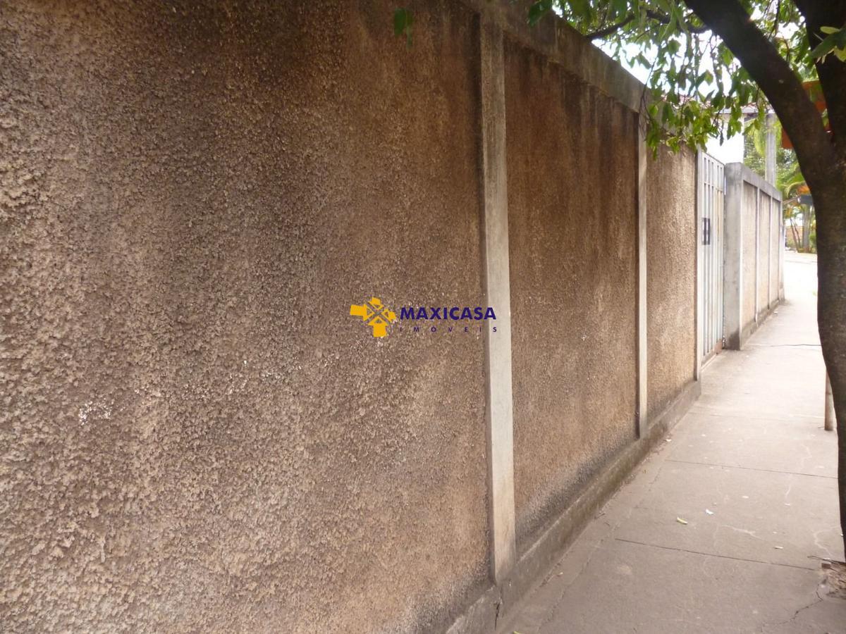 Lote, Centro, 0 Quarto, 0 Vaga