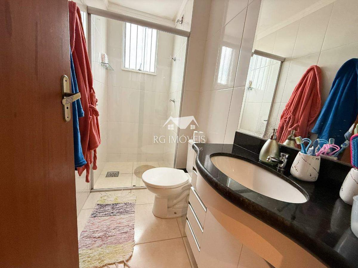 Apartamento, Tirol, 3 Quartos, 2 Vagas, 1 Suíte