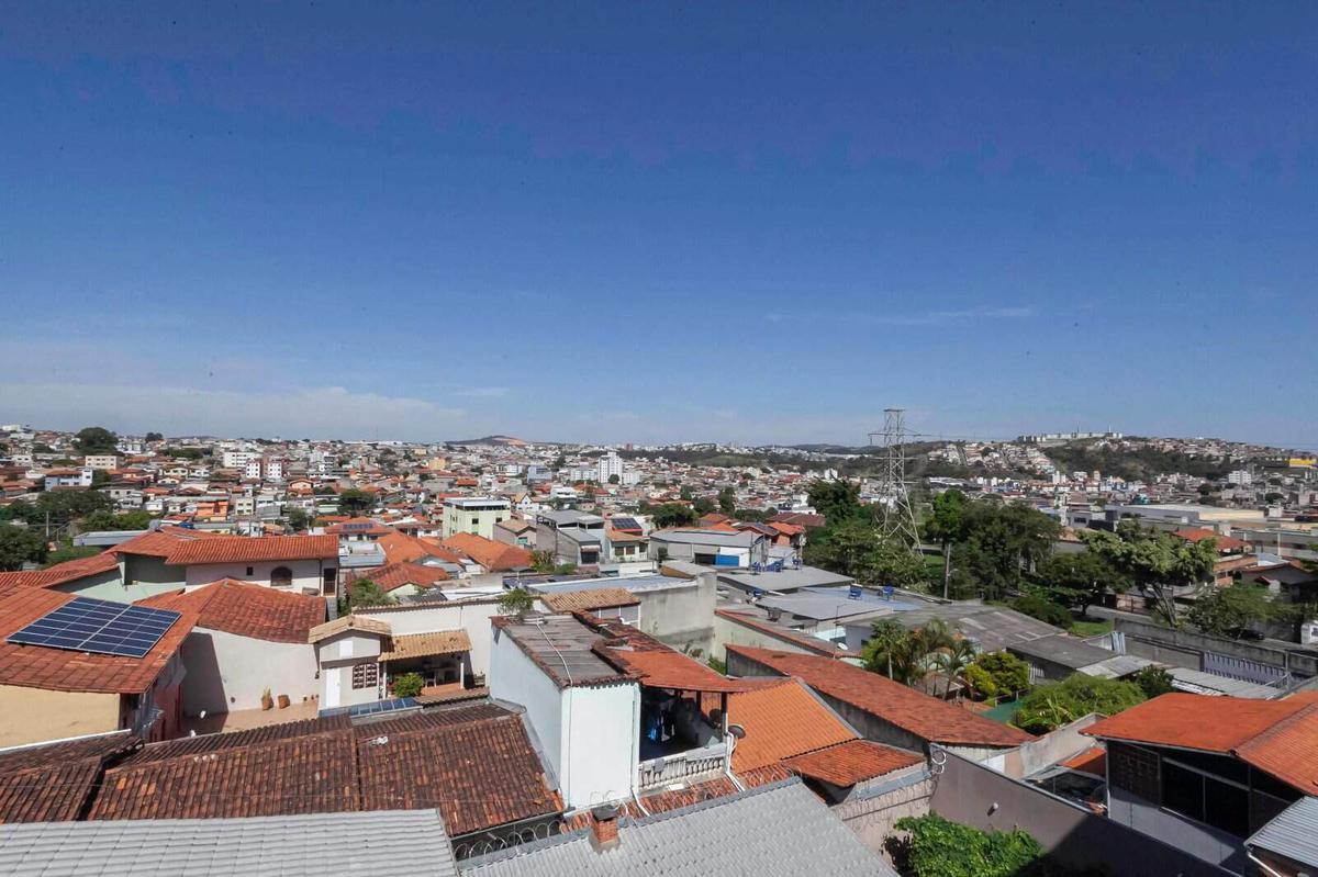 Apartamento, Serrano, 2 Quartos, 1 Vaga, 1 Suíte